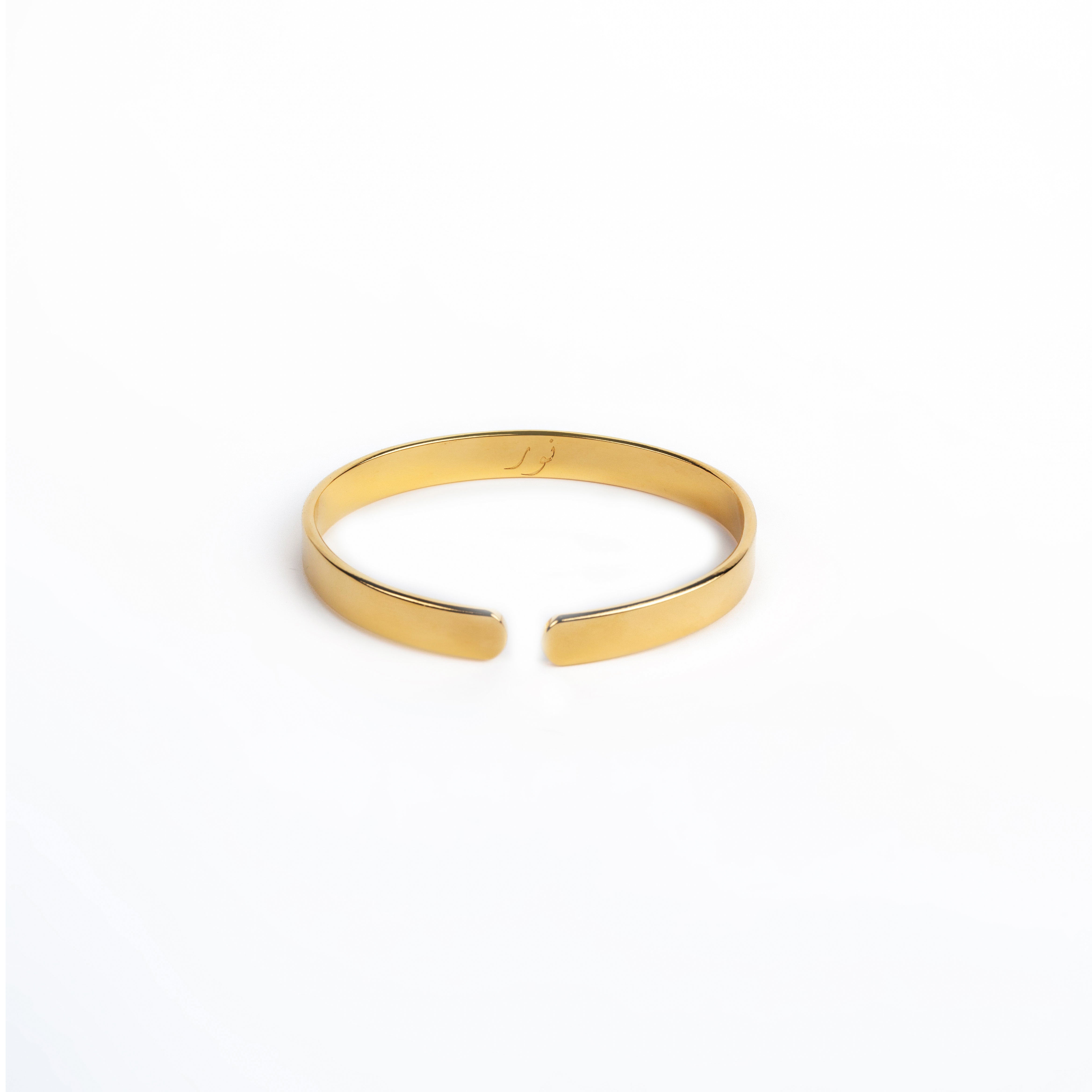 Anta Al Akrab Marque Cuff
